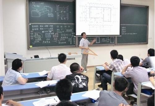 江南大学招医学在职博士